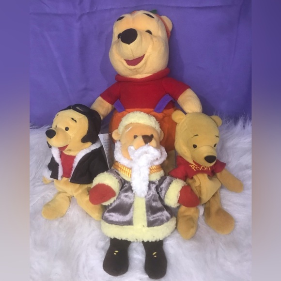 Set of 4 Disney Winnie the Poohs - Picture 1 of 13